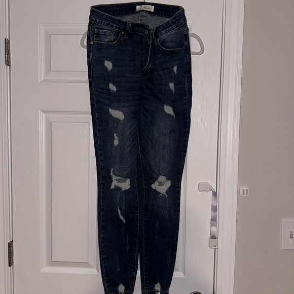 KanCan Skinny distressed Jeans - Picture 2 of 5